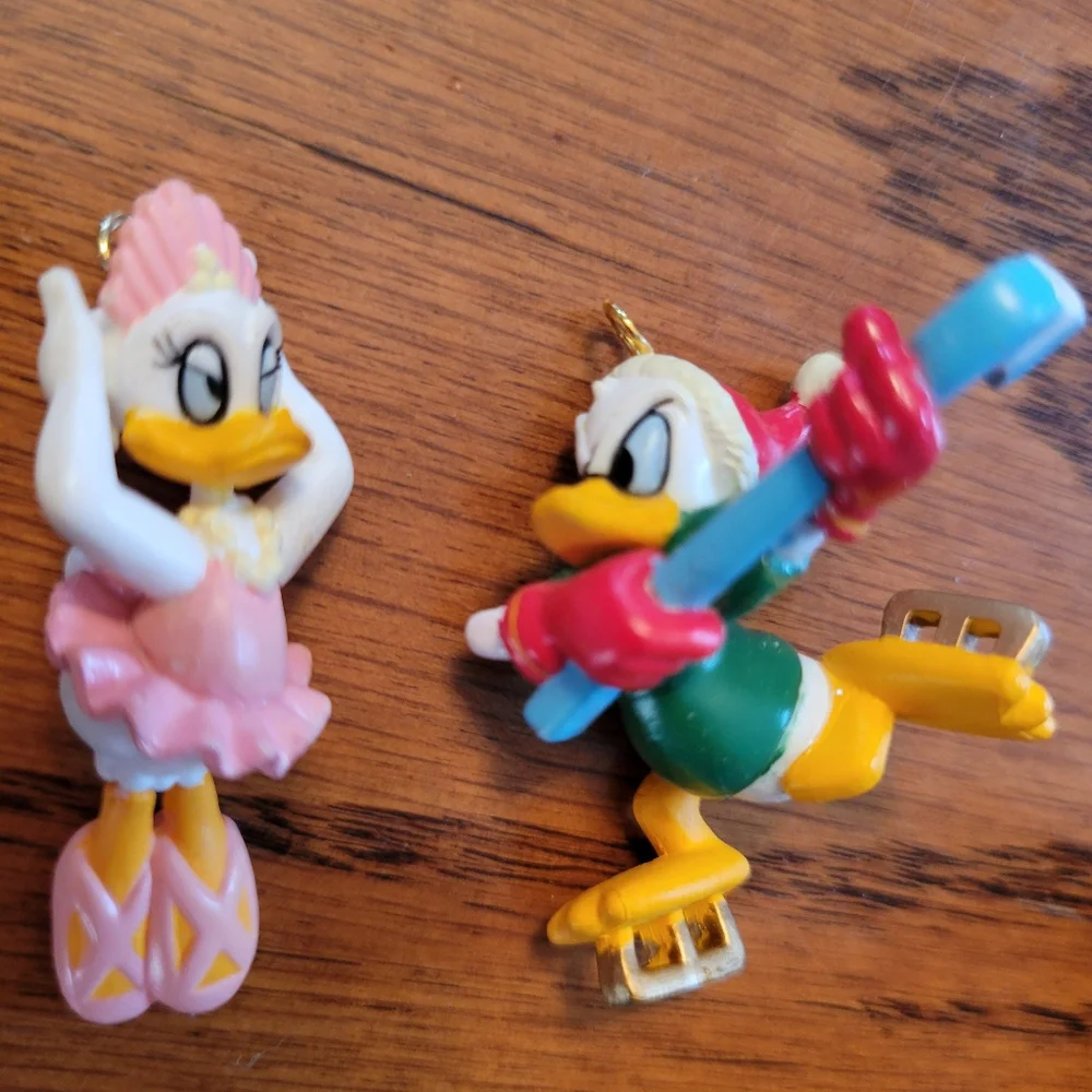 Walt Disney Prod. Vintage Pluto & Disney Donald & Daisy Duck Mini Ornaments